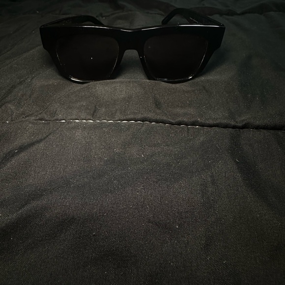 Givenchy Sunglasses - Picture 2 of 7